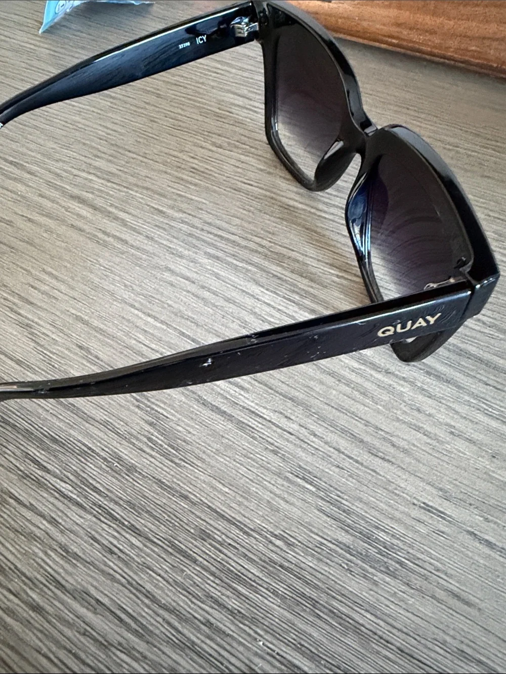 Quay Australia Black Retro Cat-Eye Sunglasses for Women